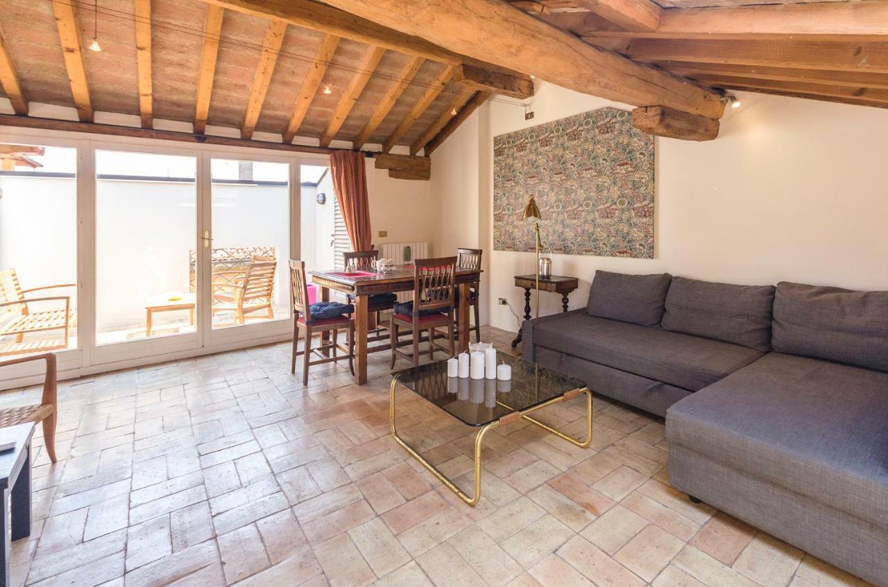 Altabella Panoramic Terrace Apartment Bologna Kültér fotó