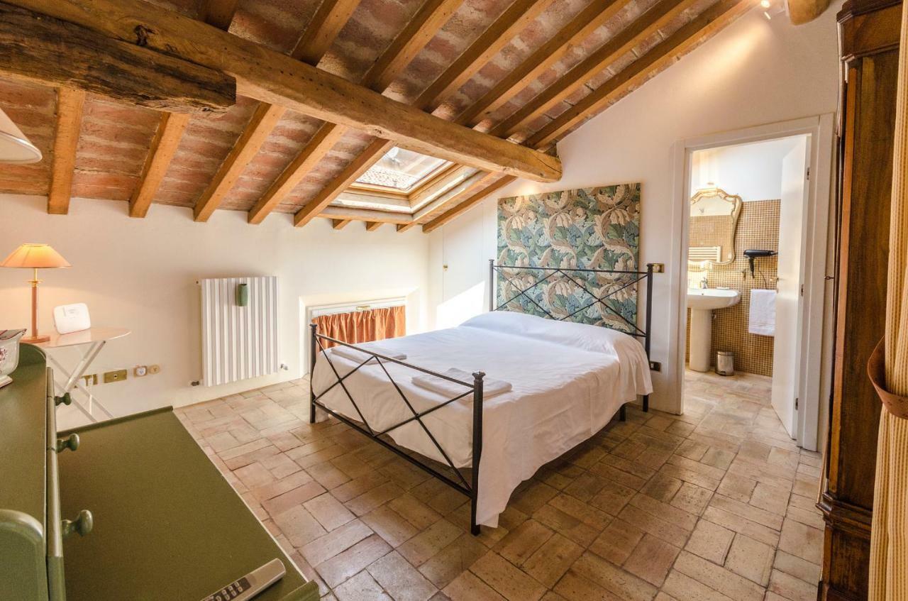 Altabella Panoramic Terrace Apartment Bologna Kültér fotó